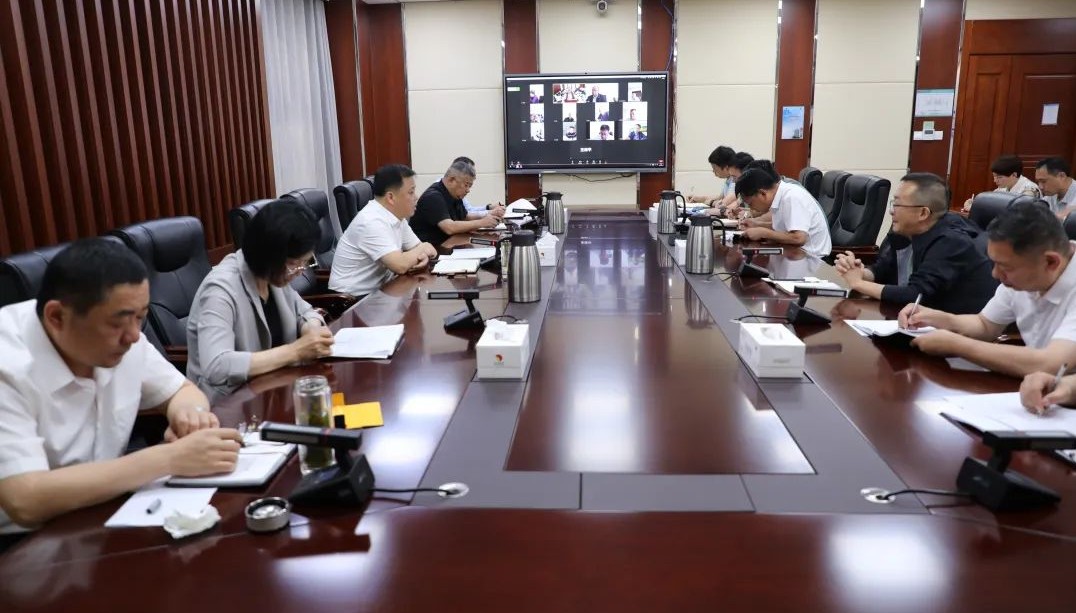 宏河集團迅速傳達市國有企業(yè)高質(zhì)量發(fā)展大會精神2