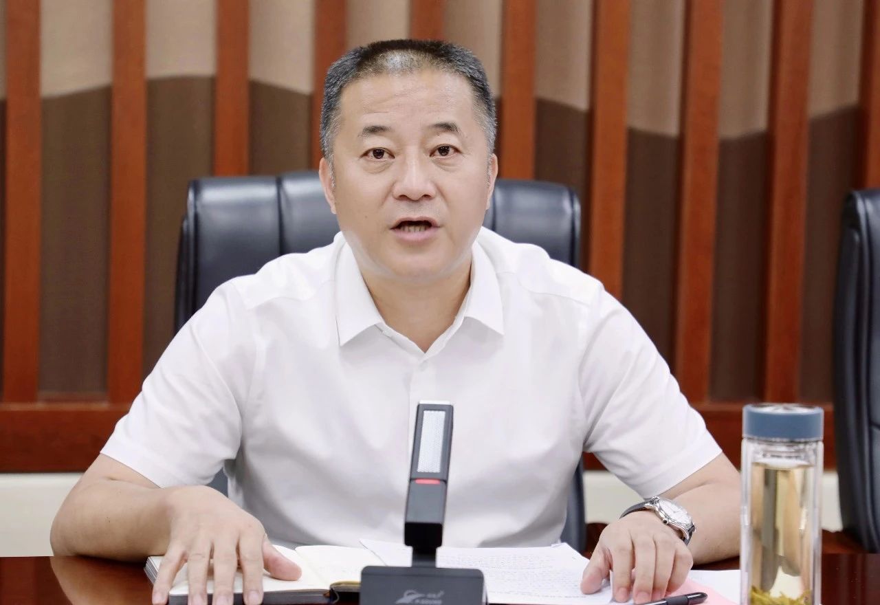 堅持問題導(dǎo)向 靶向精準(zhǔn)發(fā)力——宏河集團(tuán)召開9月份總經(jīng)理安全生產(chǎn)辦公會2